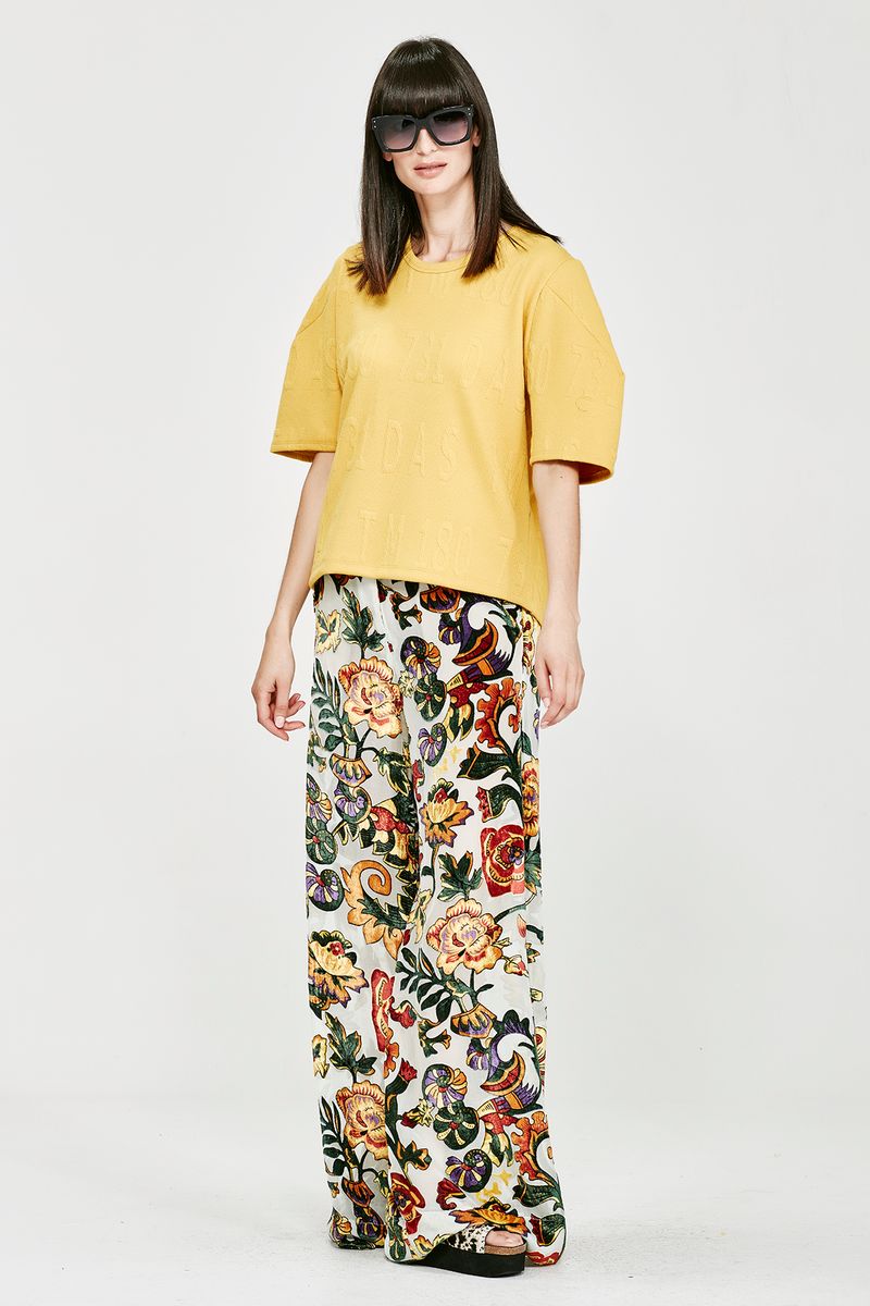 									'Elemeno P' Top
								, 			'She Wears The Pants' Pants
			