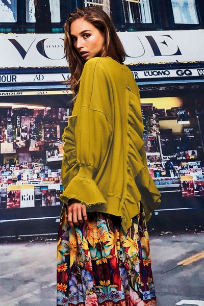 									RUFF ME TENDER JERSEY
								, 			MISS FANCY PANTS
			