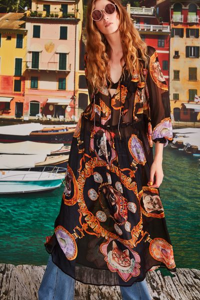 									I'M MAXI-ED OUT DRESS
								, 			GOLD FASHION SUNGLASSES
								, 			BUMSTAR JEANS
			