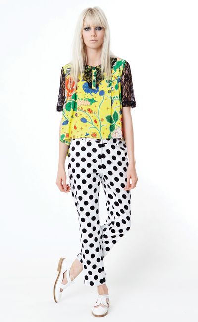 									ACID DROP 'SKULLING CREW' TOP
								, 			DOMINOES 'TIGHT SPOT' PANT
			