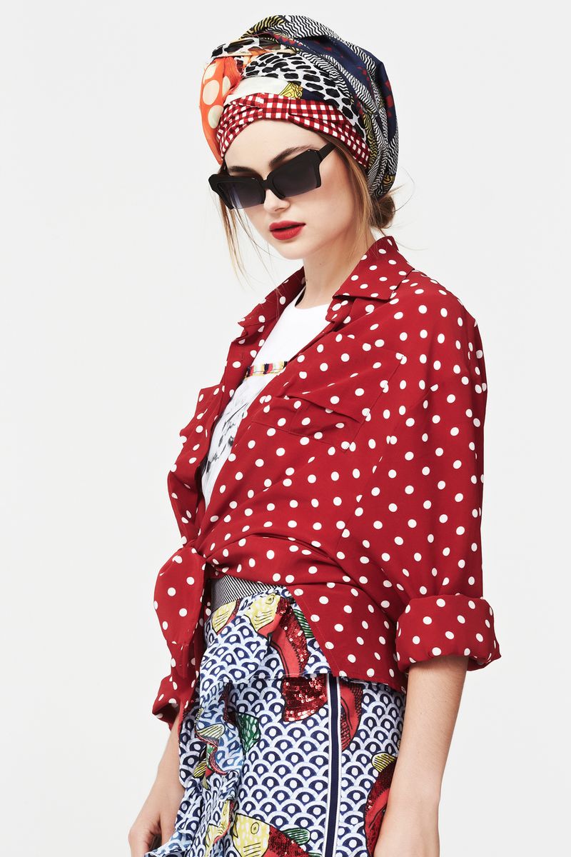 									WHAT'S SPOT TO LIKE 'SPOT TALENT' SHIRT
								, 			CLUB TROPICANA 'CARMEN OF EDEN' TSHIRT
								, 			FISH UPON A STAR 'MINI SEA' SKIRT
			