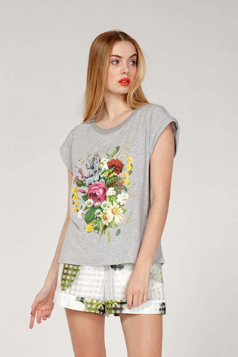 									T-SHIRT TIME LUCKY 'NO SUCH THING AS A FREE BUNCH' TOP
			