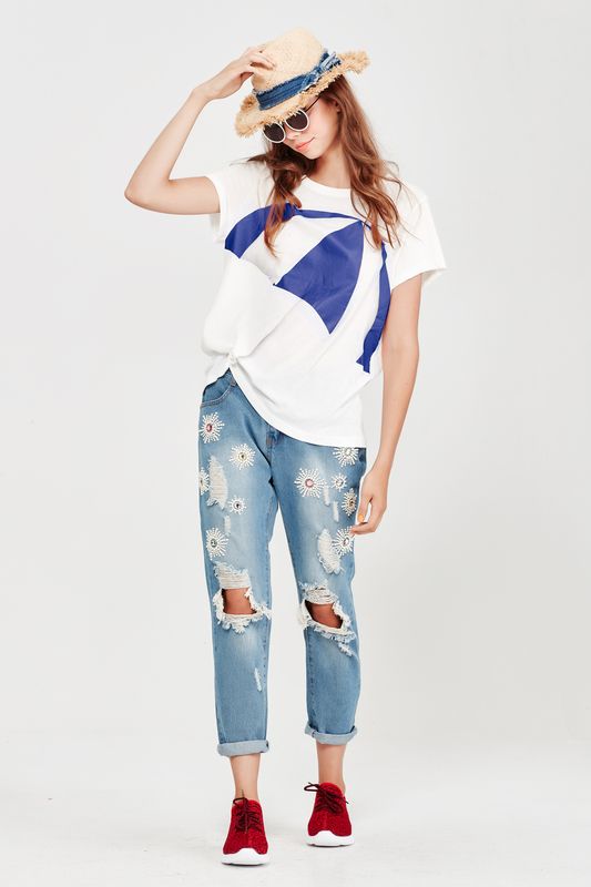 									ITS TEA TIME T SHIRT
								, 			JEANS DEAN
			