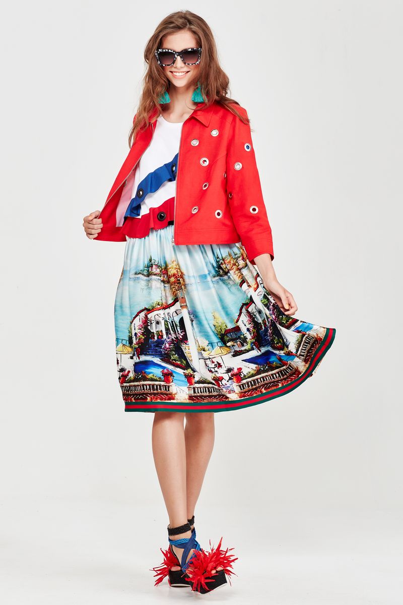 									EYES LIGHT UP JACKET
								, 			BLING RING TOP
								, 			HOP STITCH JUMP SKIRT
			