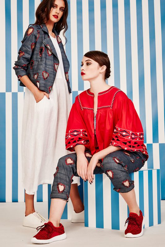 									HOLE HEARTED TROUSER
								, 			SAIL THEN PARTY TOP
								, 			SHEER HEART JACKET
								, 			IN TUNIC WITH YOU DRESS
			