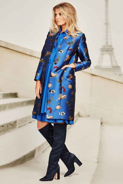 									COAT COUTURE COAT
								, 			IT'S A DRESSING ISSUE
			