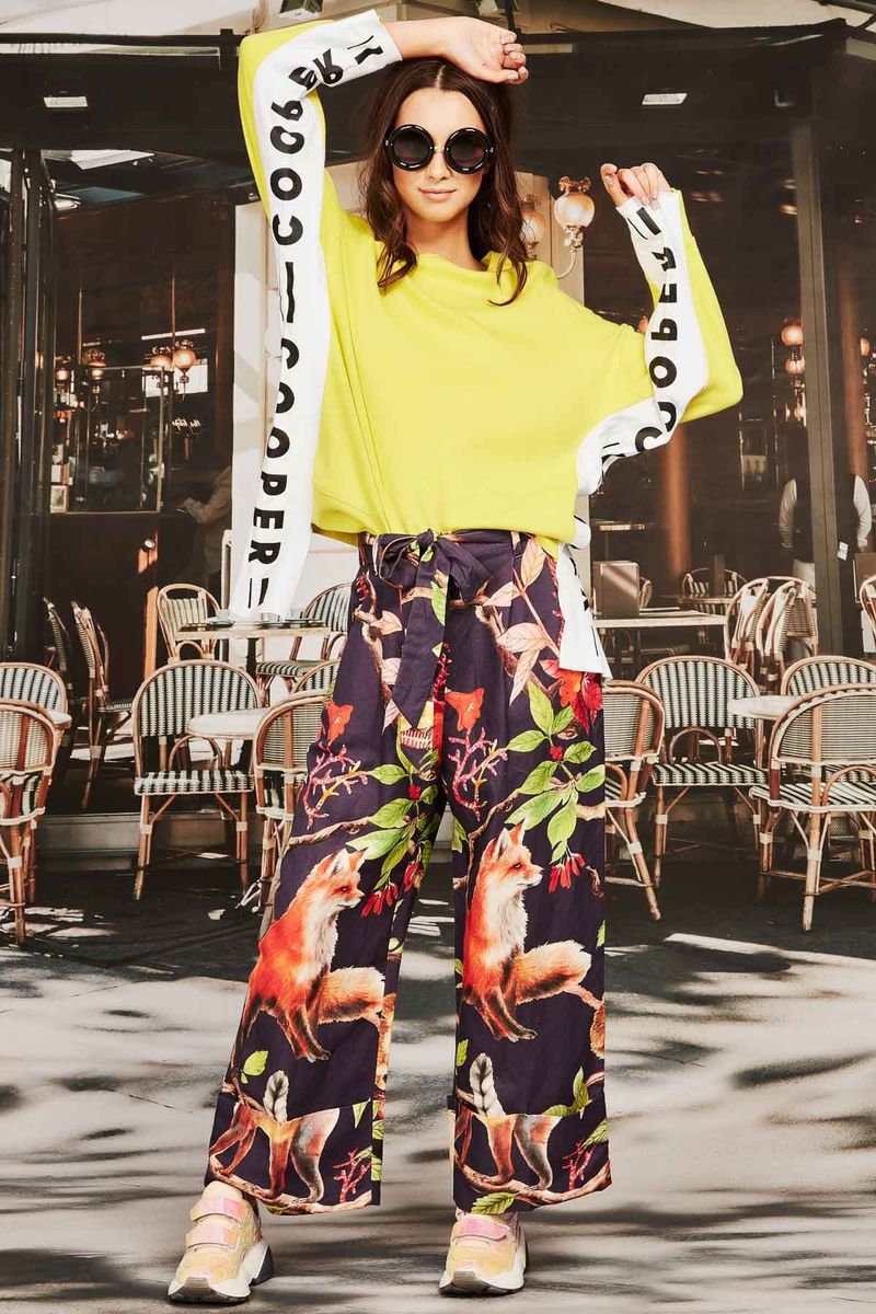 									IT'S A SIDE SHOW JERSEY
								, 			PHAT GIRL SLIM SUNGLASSES
								, 			TURN IT UP PANTS
			