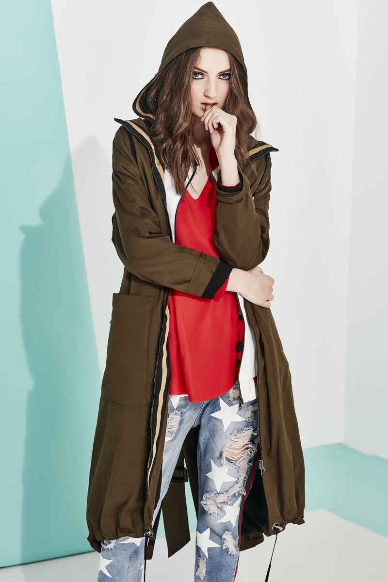 									DUFFLE DUTCH COAT
								, 			SWAY, SWAY AWAY TOP
								, 			FOR THE TWILL OF IT JEANS
			