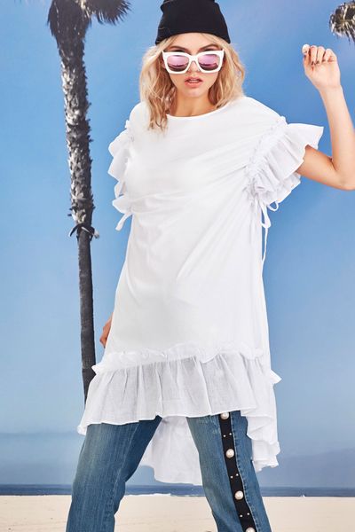 									FRILLING ON THE EDGE DRESS
								, 			DRIPPING PEARLS JEANS
			