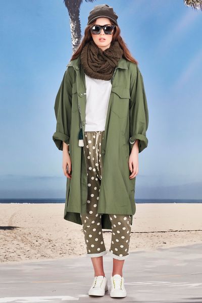 									WALK ON BY TROUSER
								, 			HIP TO BE SQUARE SUNGLASSES
								, 			TIE HARD COAT
			