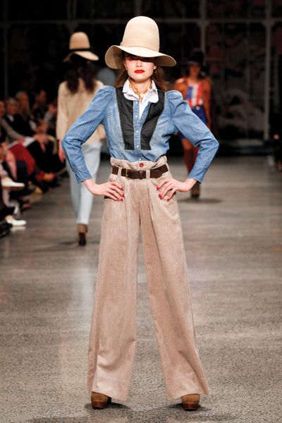 									Wyatt 'Yokes On You' Top
								, 			White-Out 'White Collar Work-Her' Shirt
								, 			Wild Bill 'Paperbag Writer' Pant
			