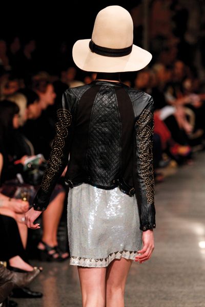 									Dakota 'Chopper Girl' Jacket
								, 			Silver Canyon 'Silver Shadow' Dress
			