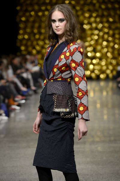 									MOROCCAN TILE 'BLUE COLLAR WORKER' JACKET
								, 			FOLK SINGER 'BLOUSE OF THE RISING SUN' TOP
								, 			SHOGUN 'BIAS BELIEF' DRESS
								, 			PICASSO 'SHABBY CHIC' TOP
			