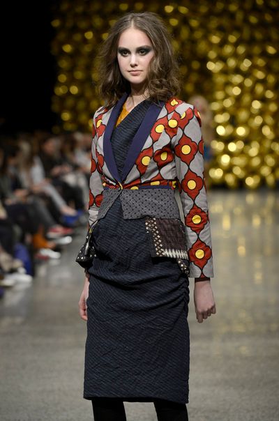 									MOROCCAN TILE 'BLUE COLLAR WORKER' JACKET
								, 			FOLK SINGER 'BLOUSE OF THE RISING SUN' TOP
								, 			SHOGUN 'BIAS BELIEF' DRESS
								, 			PICASSO 'SHABBY CHIC' TOP
			