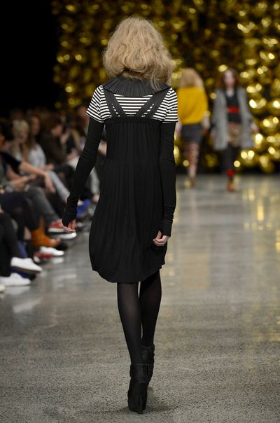 									SOCIALITE 'BROKEN ARROW' DRESS
								, 			PARALLEL LINES 'CREW-TEE PIE' TOP
			