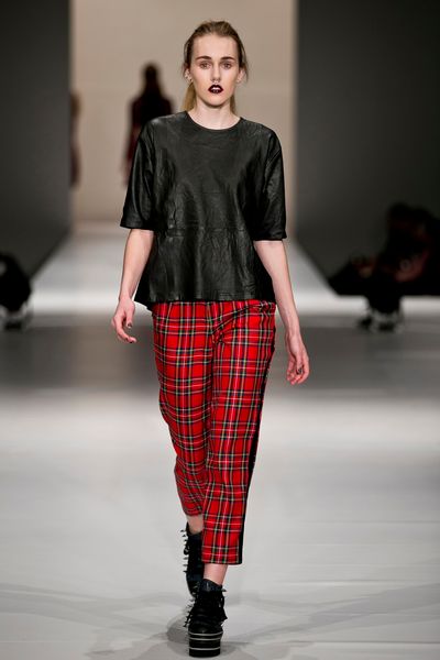 									Obsidian 'Nappa Valley' top
								, 			Background Check 'Blurred Wine' pant
			