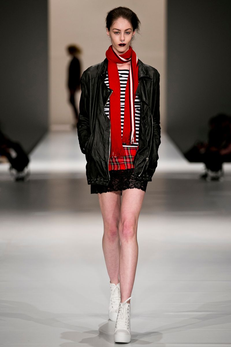 									Jersey Boys 'Straight No Chaser' top
								, 			Scarf - show piece
								, 			Obsidian 'Man Up' jacket
								, 			Skirt - show piece
			