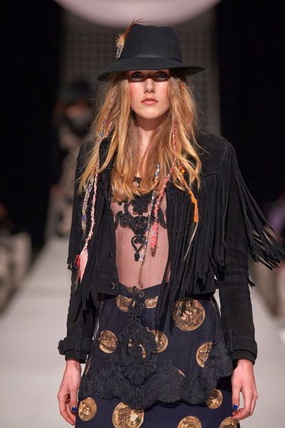 									BALANCE OF SUEDE 'ON THE FRINGE' JACKET
								, 			CORDING AFTER DARK 'ACROSS THE CORD' TOP
								, 			COIN COLLECTION 'COIN A PHRASE' SKIRT
			