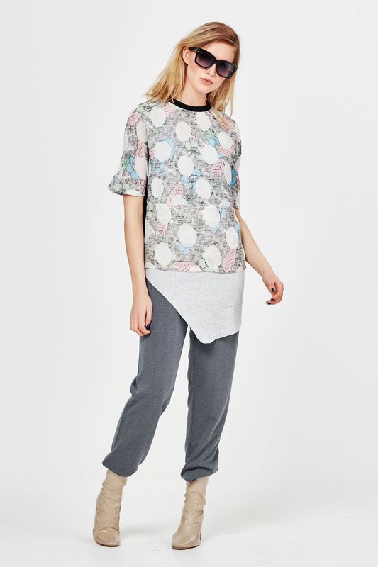 									FLORAL LUCK 'FLORAL CODE' TOP
								, 			GOLD BACK 'SINGLET LADIES' TOP
								, 			DON’T HOG THE HERRINGBONE 'DADDY LONG LEGS'
			