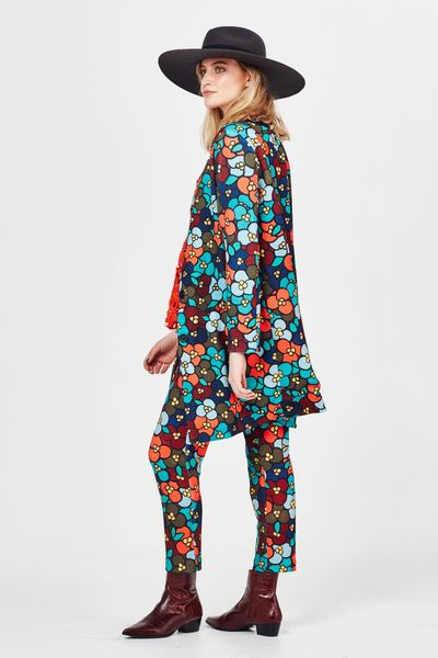 									FLOWER TO THE PEOPLE '70S DREAMING' COAT
								, 			FLOWER TO THE PEOPLE 'WOODSTOCK' PANT
			