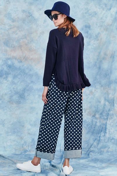 									RUFF HEM UP TOP
								, 			SPOT AMUSED PANTS
			