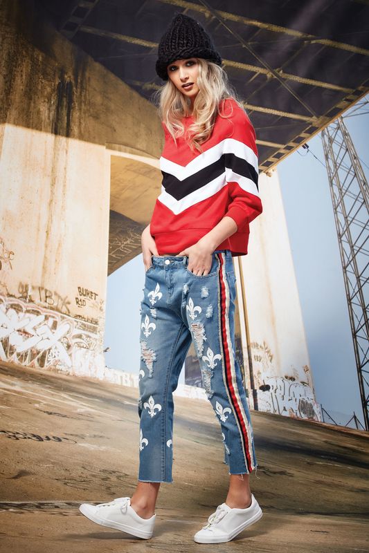 									OUI OUI JEANS
								, 			HOLLIS BACK GIRL TOP
			