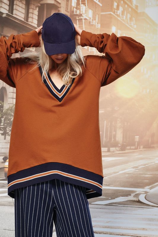 									SWEET LIKE CHOCOLATE JESERY
								, 			FALL IN LINE PANTS
			