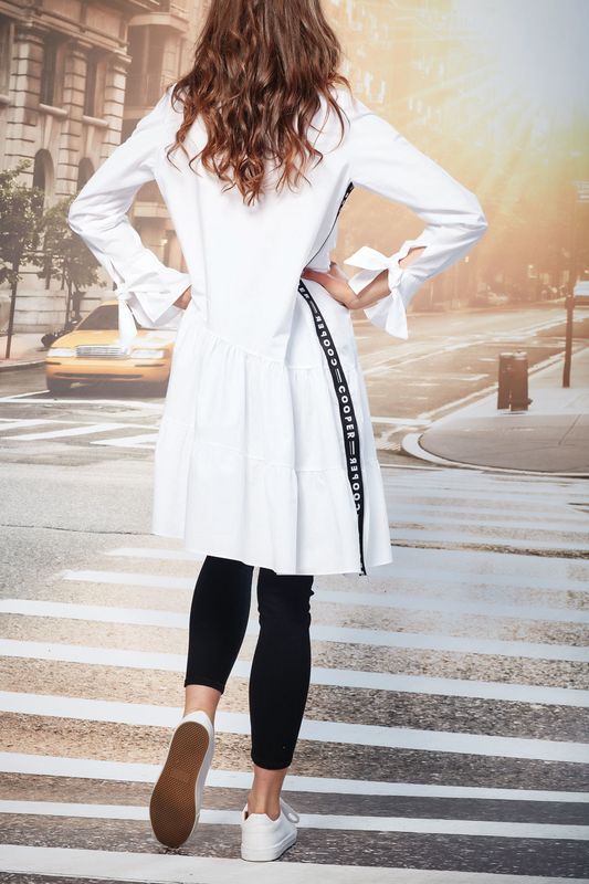 									SHIRT SWAP SHIRT
								, 			JEAN GIRLS
			