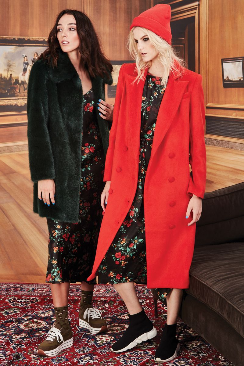 									IT'S TOUCHING COAT
								, 			SLIP ON BY DRESS
								, 			COAT WORTHY COAT
								, 			BLOOM ME OVER DRESS
			