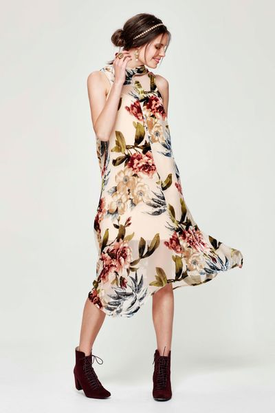 									RAMBLING ROSE 'SONIC BLOOM' DRESS
			