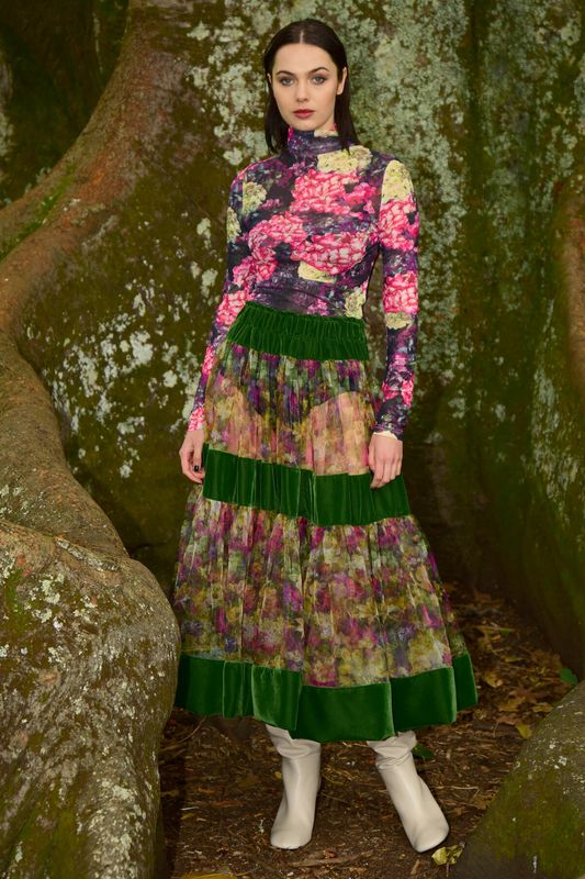 									NECK OF THE WOODS TOP
								, 			TIER DIARY SKIRT
			