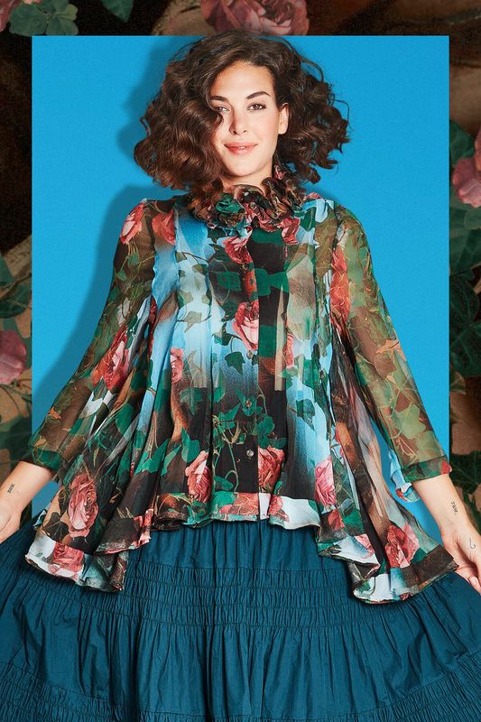 									STOP AND FLARE BLOUSE
			