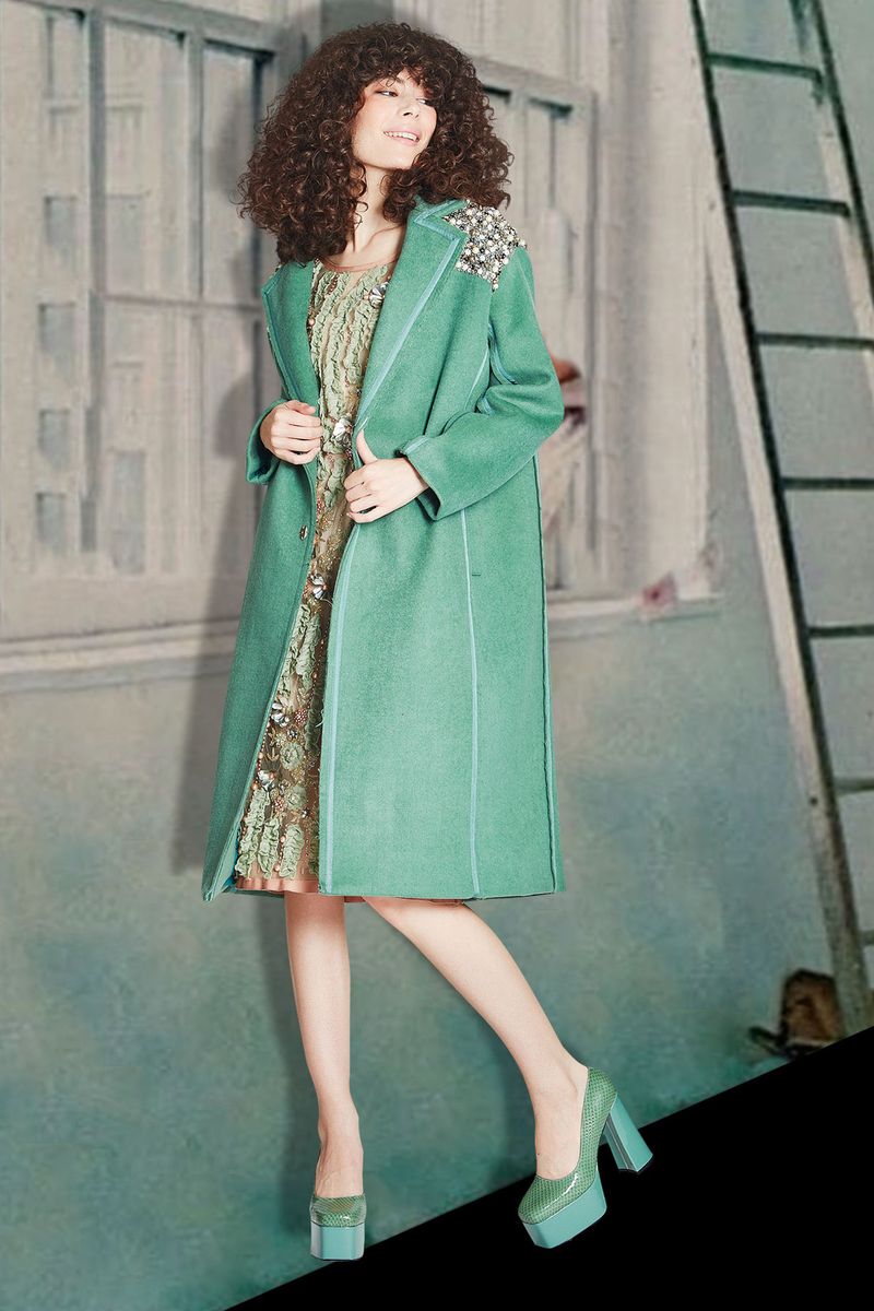 									SWEET SEAMS COAT
								, 			CHAMPAGNE AND STARS DRESS
			