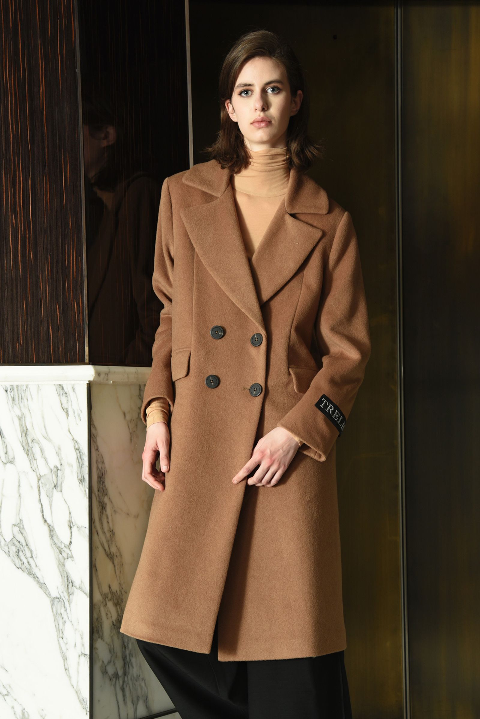 									MADAME PRESIDENT COAT
			