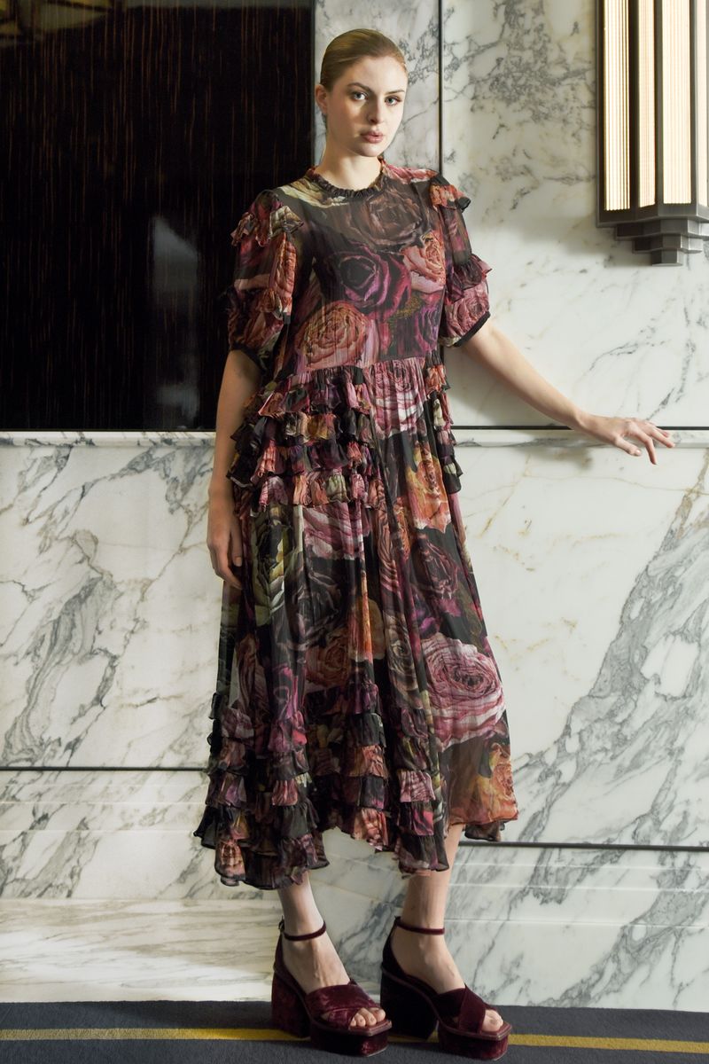 									I FRILL SURVIVE DRESS
			