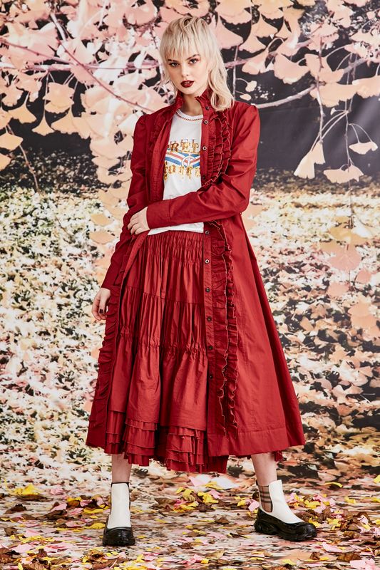 									LUCK OF THE DRAW SKIRT
								, 			FRILL THE ONE DRESS
								, 			TRELISE FOREVER T-SHIRT
			