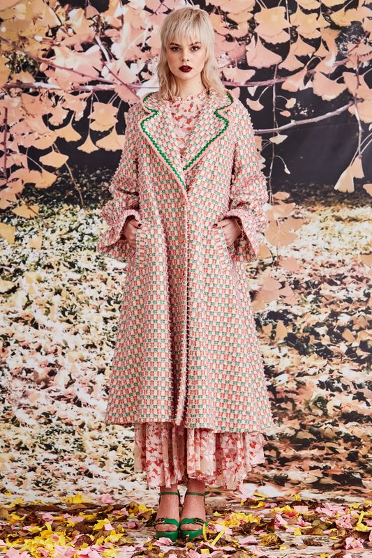 									THE SWING OF THINGS COAT
			