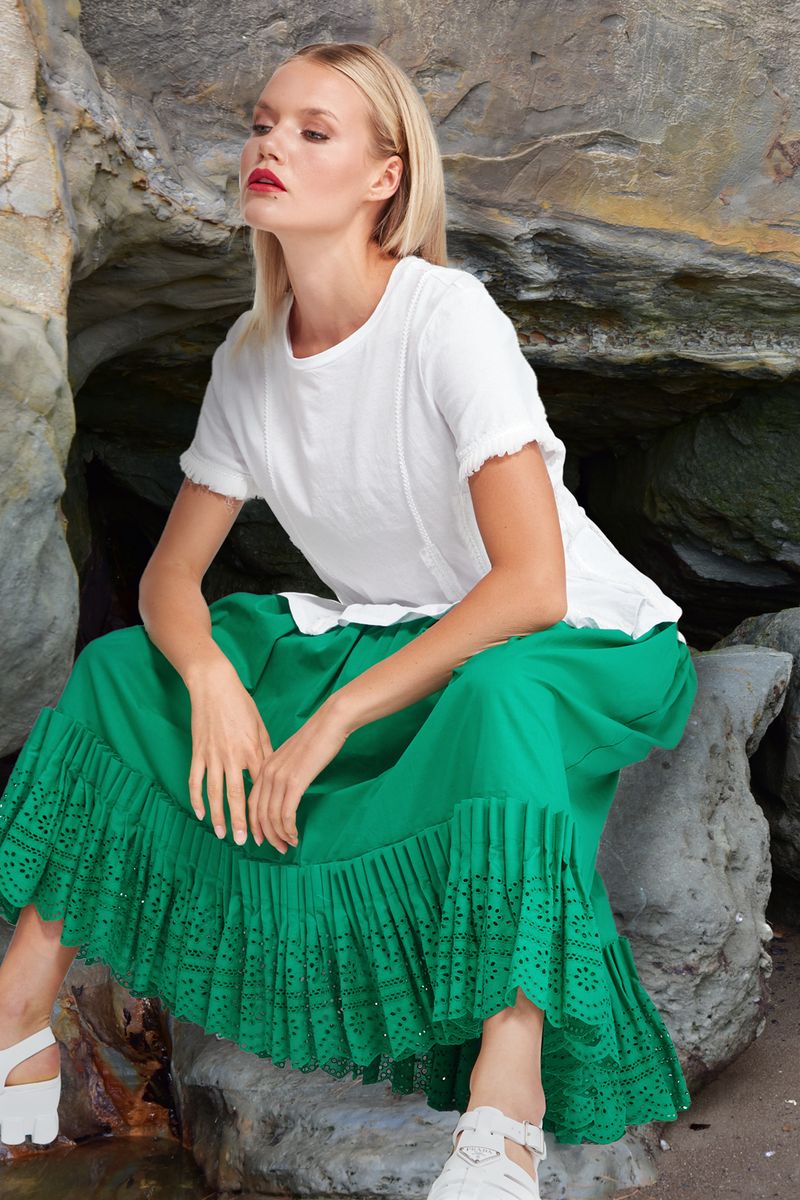 									SKIP TO THE PLEAT SKIRT
			
