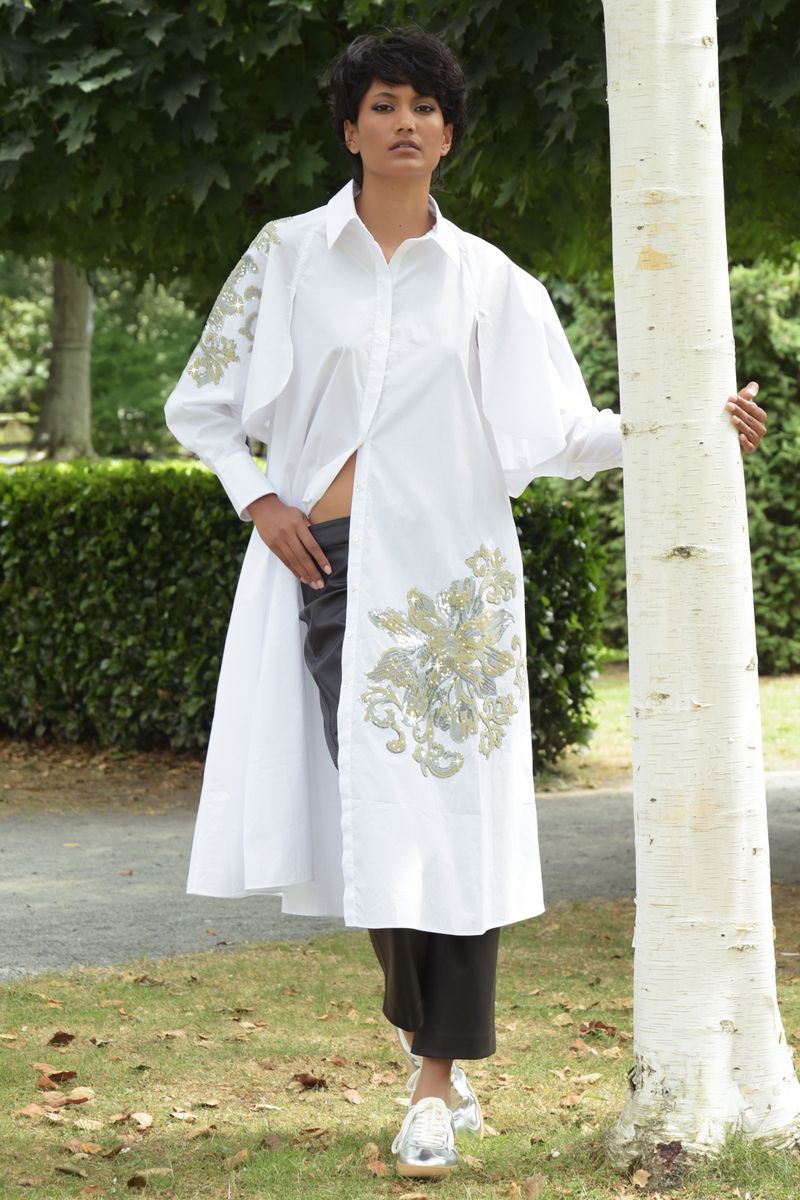 									CRISP AND CLEAN DRESS
			