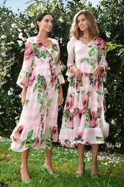 									SWOON LAKE DRESS
								, 			TIERS OF AN ANGEL DRESS
			