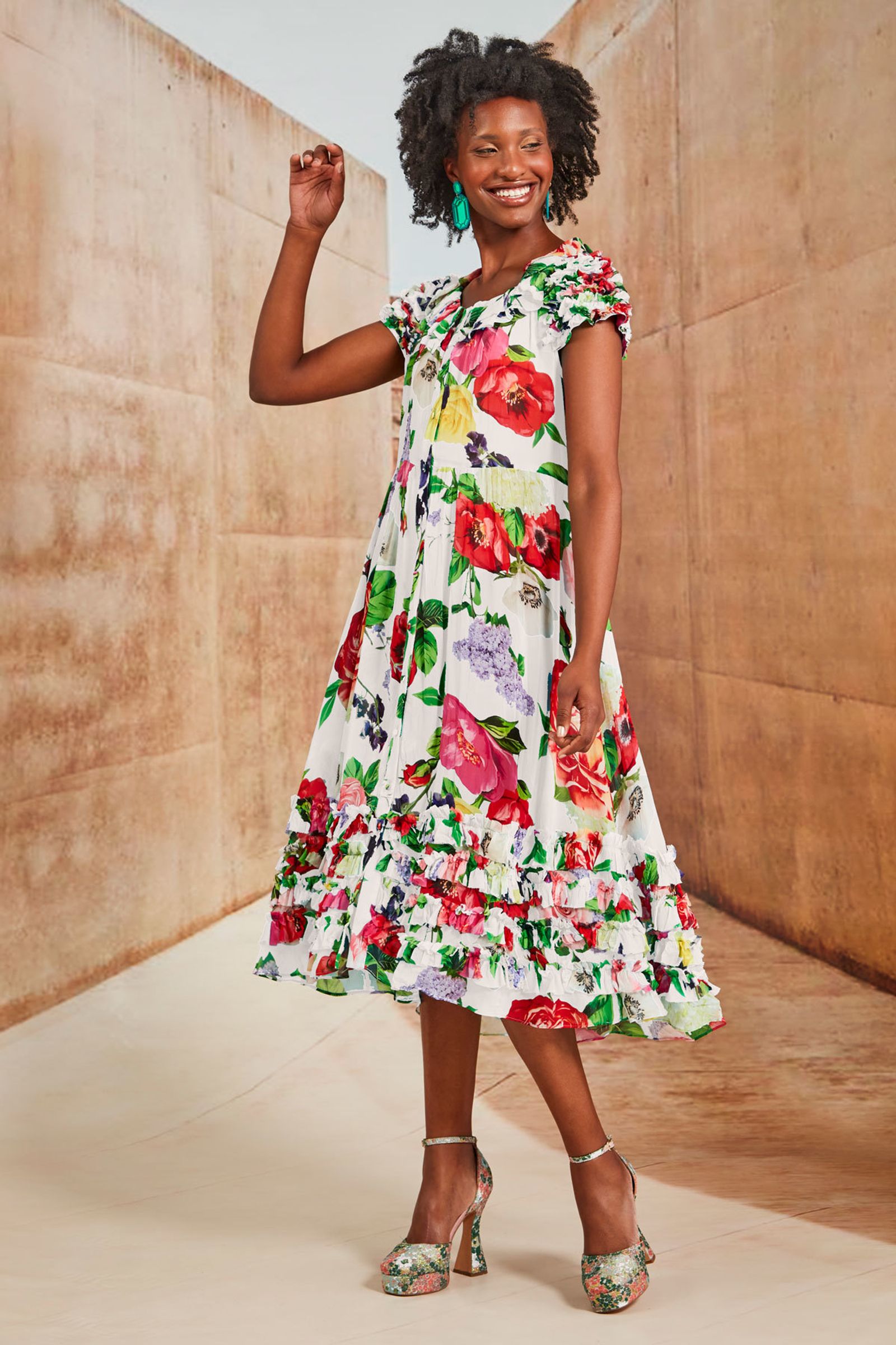 									YOU FRILLY GOT ME DRESS
			