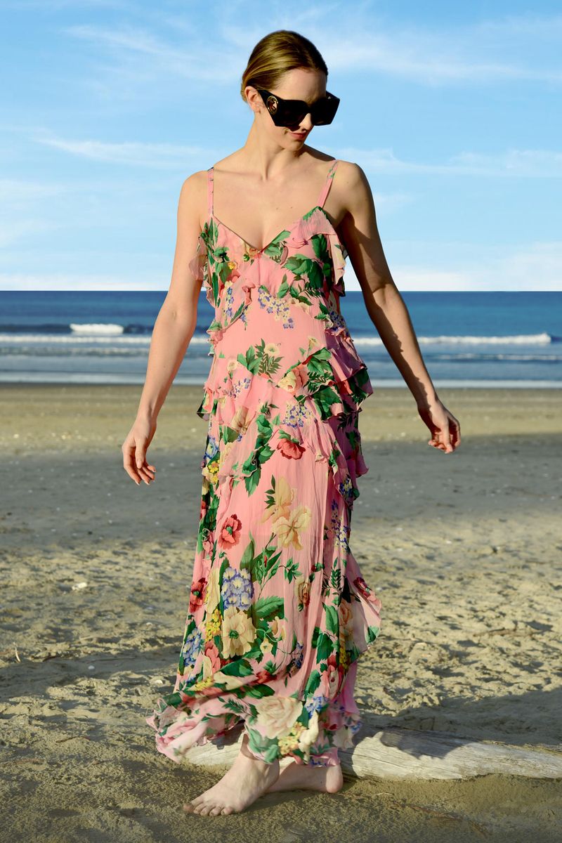 									RUFFLE MOMENTS DRESS
			