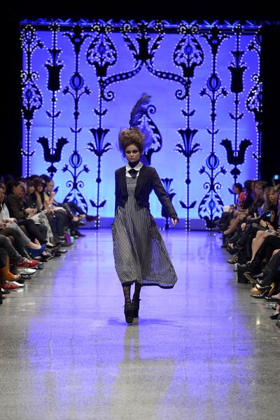 									Ellington 'Like Clockwork' Jacket
								, 			Pembroke 'Pearly Whites' Shirt
								, 			Hampshire 'Boardwalk Empire' Dress
			