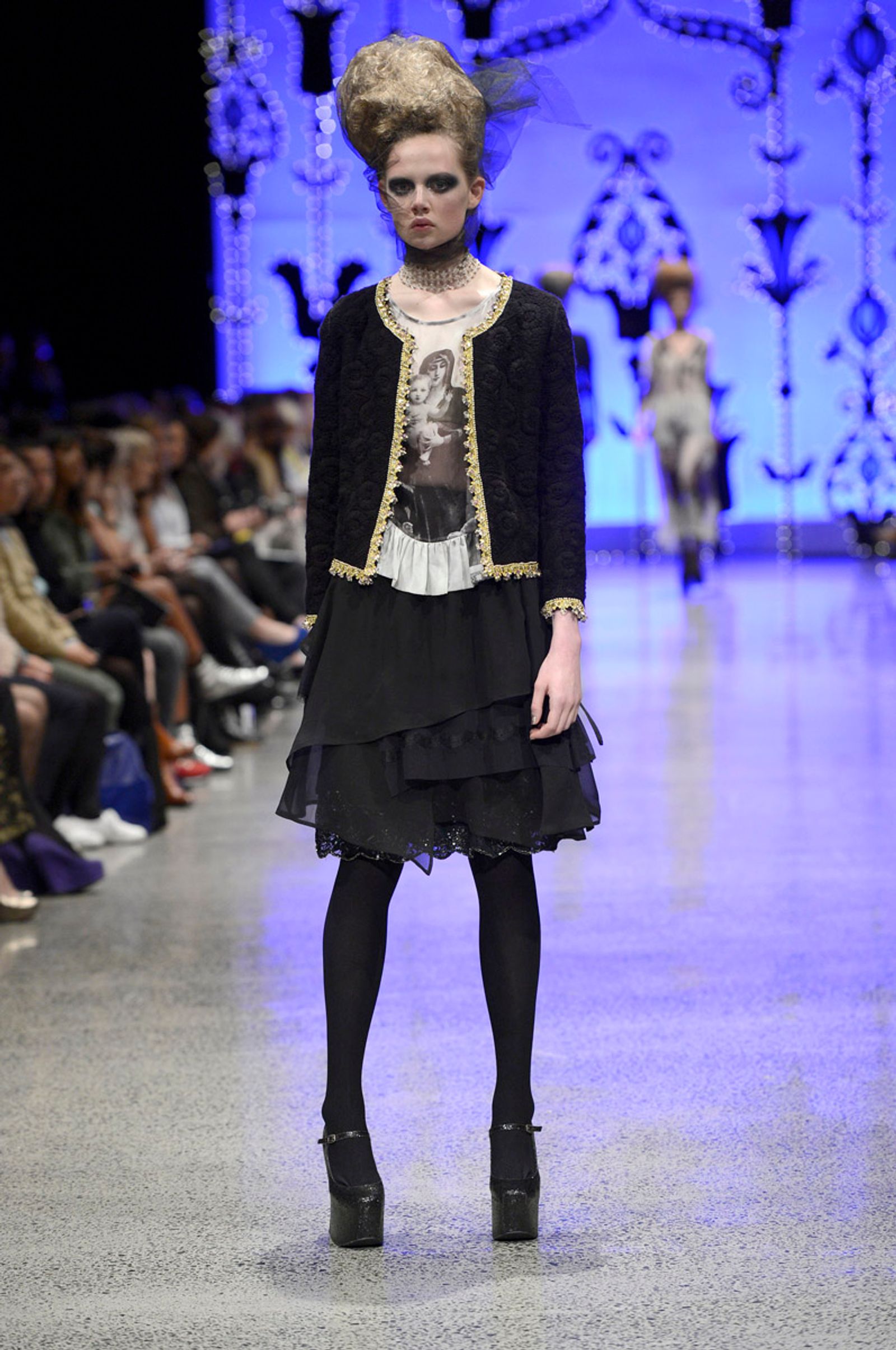 									BAKERLITE 'GOLDEN YEARS' JACKET
								, 			LADY MADONNA 'FACE THE MUSIC' TOP
			