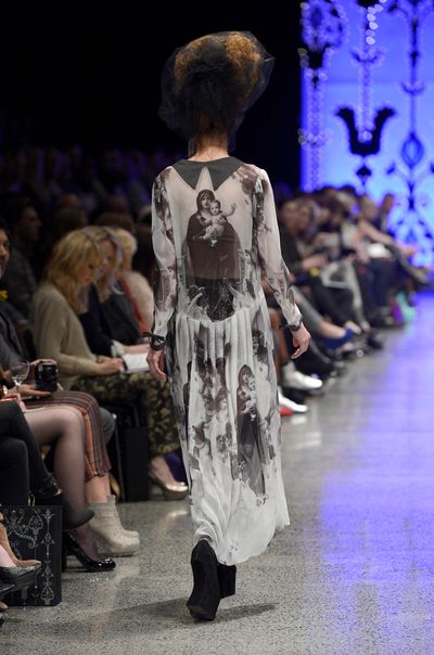 									LADY MADONNA 'MARY, MARY, QUITE CONTRARY' DRESS
			