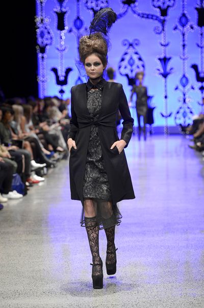 									ELLINGTON 'UPTOWN GIRL' COAT
								, 			MATISSE 'TOP CLASS' DRESS
								, 			KIMBERLEY 'DIAMOND MINE' ACCESSORY
			