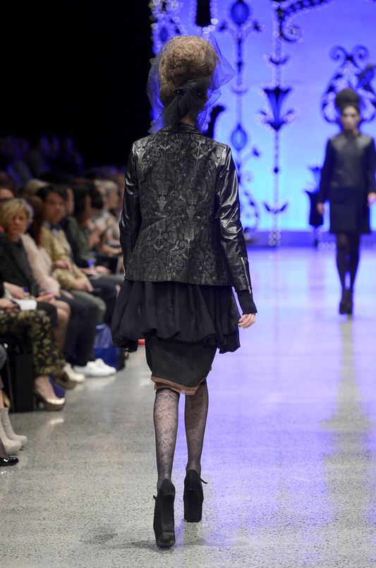 									MATISSE 'AT ARMS LENGTH' JACKET
								, 			DOWNING ST 'LEISURE CLASS' DRESS
			