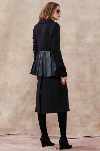 									SHAKE A TAIL LEATHER COAT
			