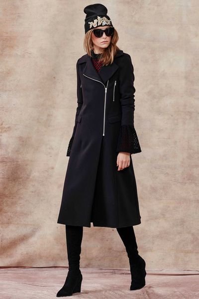 									SHAKE A TAIL LEATHER COAT
			