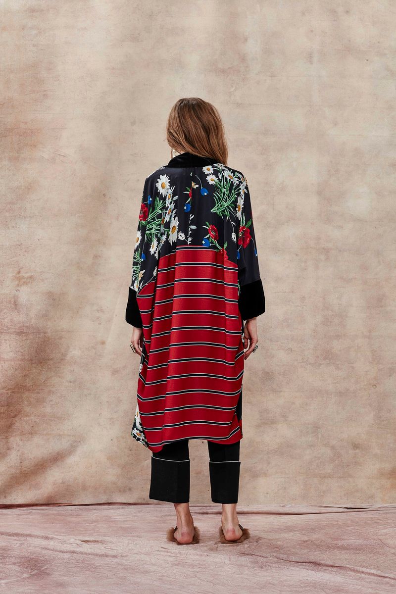 									FLORA ADORER KIMONO
								, 			KING OF THE PIPE PANTS
			